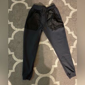 Men’s Under Armour Athletic Pants-Men’s Medium-Gray